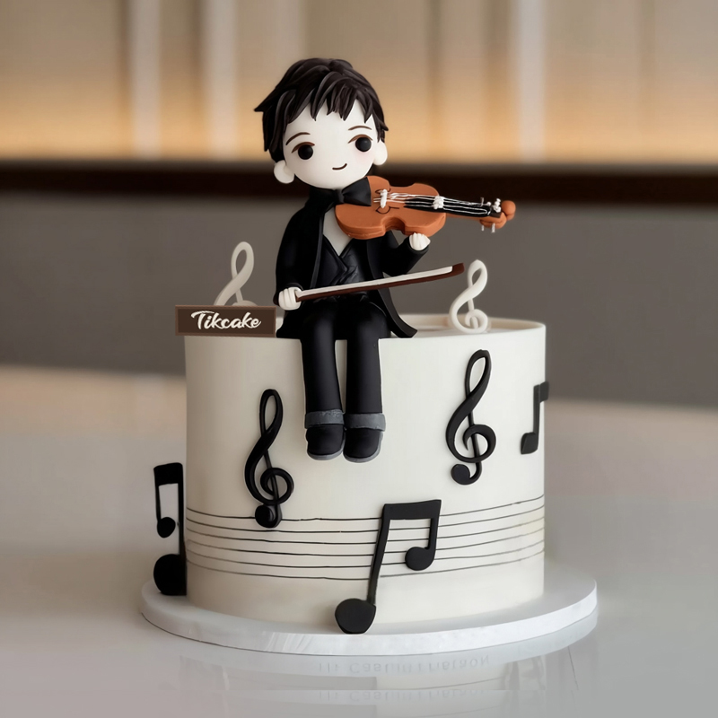 原创“小提琴”主题翻糖鲜奶蛋糕