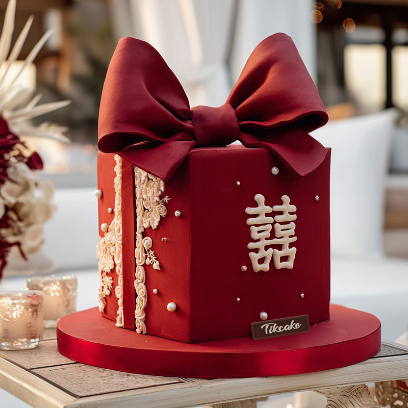 原创婚庆主题方形翻糖鲜奶蛋糕