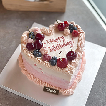 原创爱心主题水果鲜奶蛋糕（三）