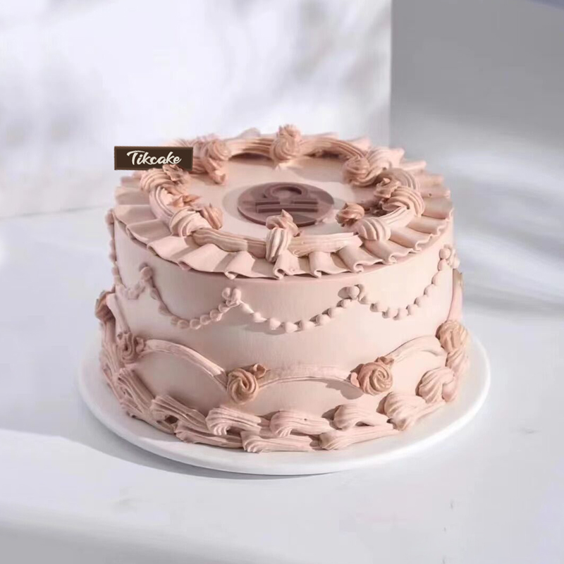 申都乡双胞胎成人礼一般送什么样的蛋糕？