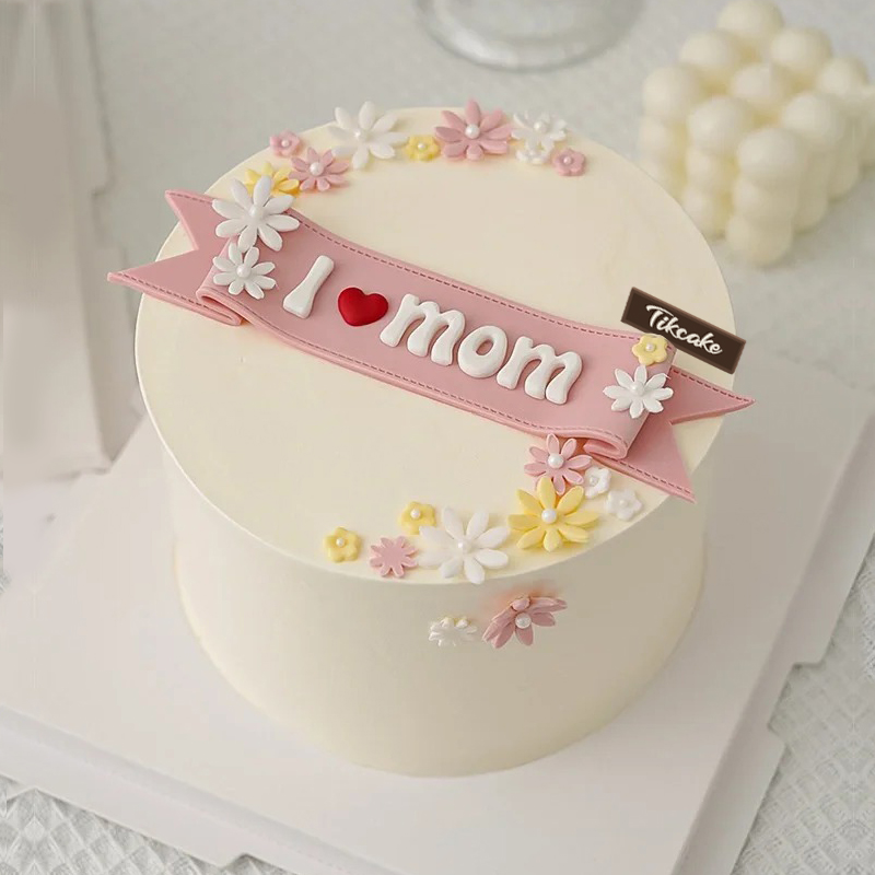 石城乡表达默默奉献订啥样的蛋糕合适？