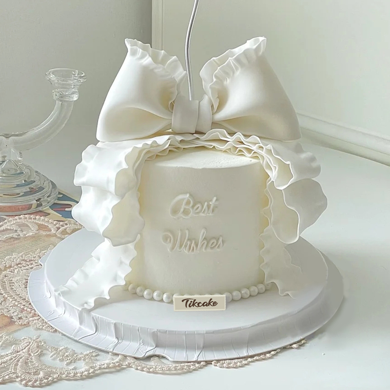 孔明乡订购蛋糕店哪家好？好新颖的生日蛋糕，你想送你母亲一个吗？